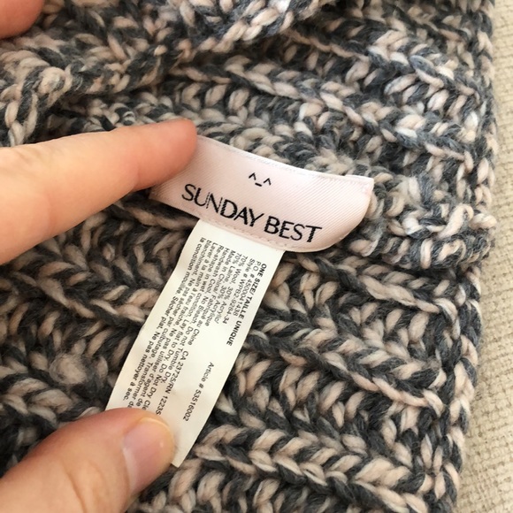 Sunday Best from Aritzia. Cowl neck infinity scarf. Grey, white, and pink. - Picture 3 of 3